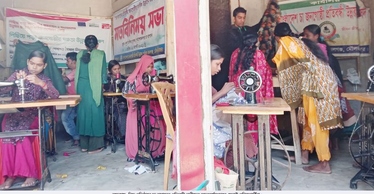 কমলগঞ্জে চা বাগানে প্রতিবন্ধী নারীদের সেলাই প্রশিক্ষণ