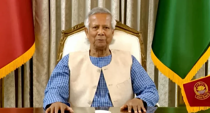 দাবি আদায়ে সমাবেশ–ঘেরাও করবেন না, আমরা আপনাদের বিপক্ষ দল নই: প্রধান উপদেষ্টা