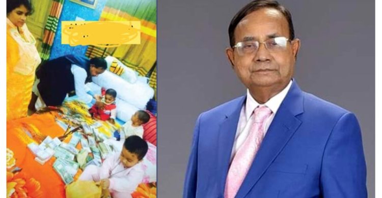 সাবেক রেলমন্ত্রীর বিছানায় বান্ডিল বান্ডিল টাকার ছবি ভাইরাল