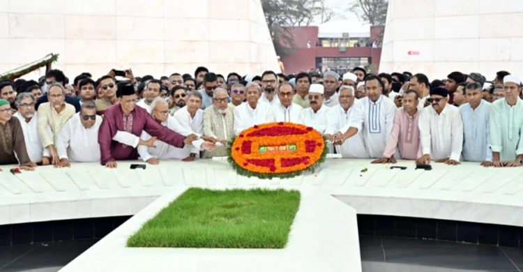 মুক্ত পরিবেশে একটা আনন্দময় পরিবেশে ঈদ উদযাপন করছি: মির্জা ফখরুল