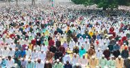 ছয় লাখের বেশি মুসল্লি শোলাকিয়ায় ঈদের জামাতে