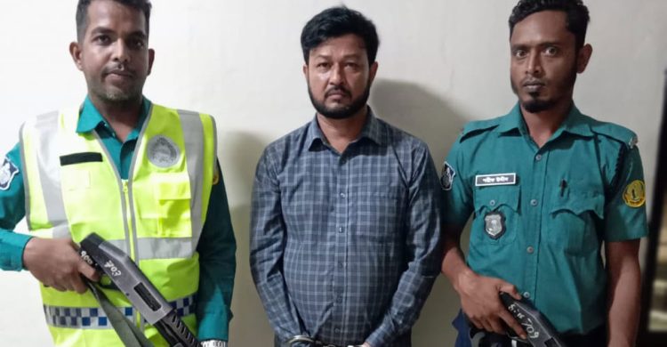 সিলেটে সাবেক পররাষ্ট্রমন্ত্রীর অন্যতম সহযোগী মিসবাহ গ্রেপ্তার