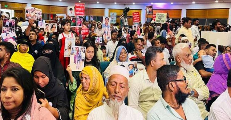 শত ফোনেও সারজিস-হাসনাতকে পাওয়া যায়নি, শহীদের মায়ের আক্ষেপ