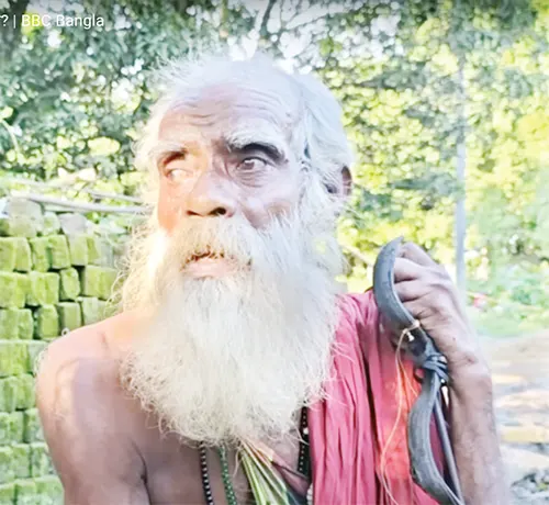 জটাধারী সেই বৃদ্ধের আর্তনাদ ‘আল্লাহ তুই দেহিস’