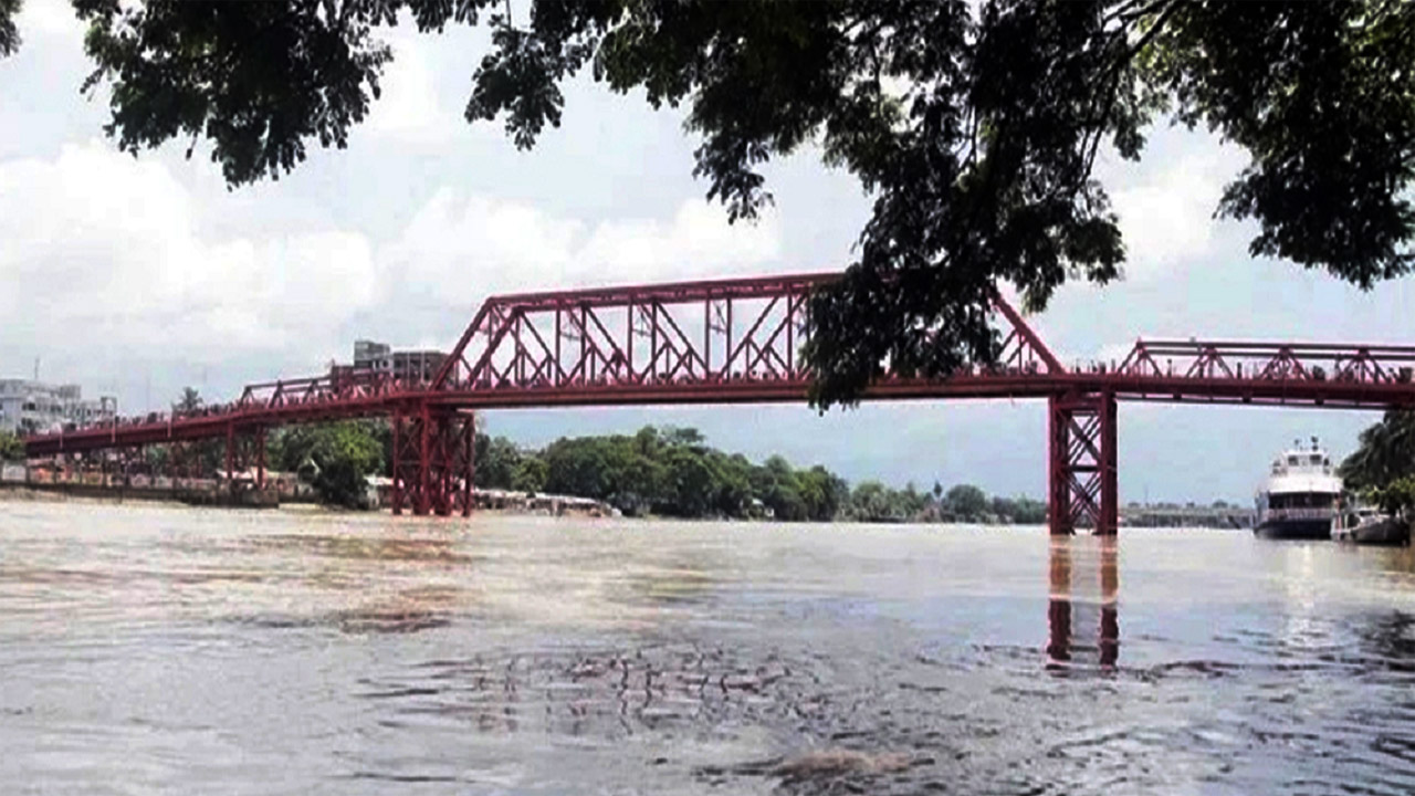 সিলেটে নদ-নদীর পানি বিপৎসীমার ওপরে, বন্যার আশঙ্কা
