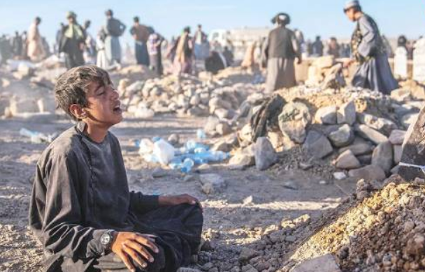 ভূমিকম্পে যেন মৃত্যু উপত্যকা আফগানিস্তান: মৃতের সংখ্যা প্রায় দেড় হাজার