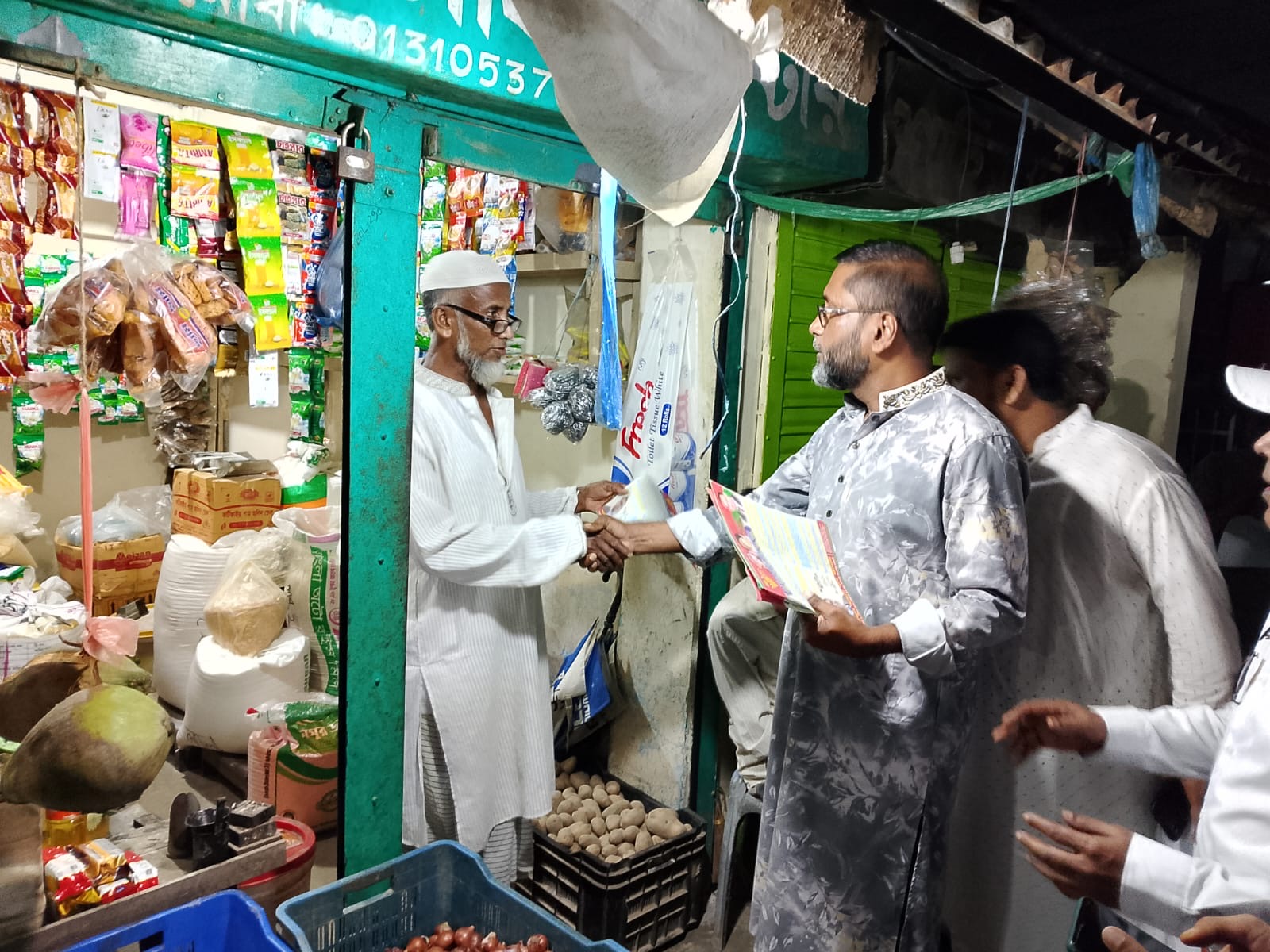 রাষ্ট্র কাঠামো মেরামতের ৩১ দফা তৃণমূলে পৌঁছে দিয়ে জনমত গড়ে তুলতে খান জামালের গনসংযোগ