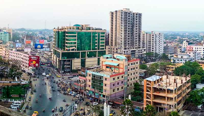 সিলেটে প্রশাসনের যে সিদ্ধান্তে বিতর্ক